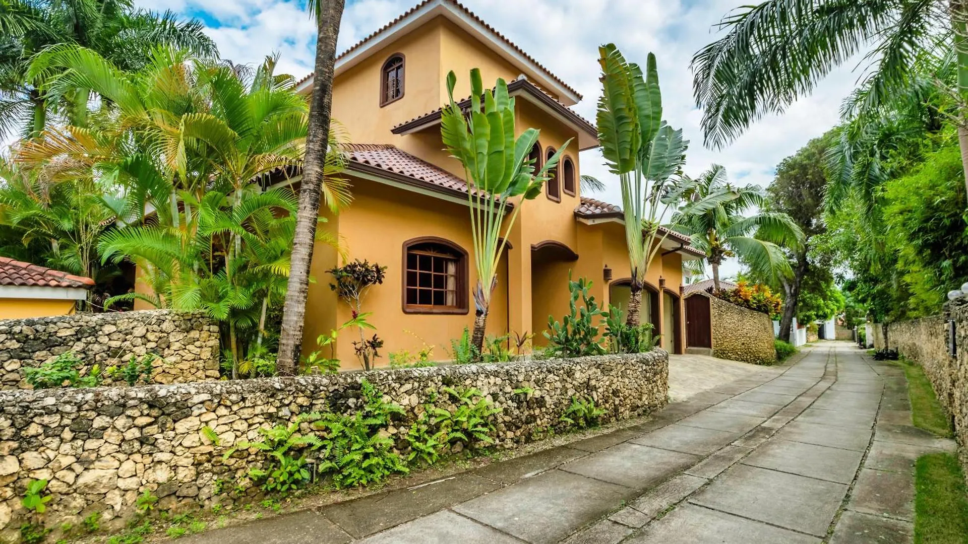 Cabarete Oceanview Villa Pool Oasis Beach Access Cafemba